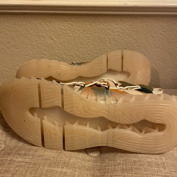 Super Cool Aeero Dynamic Shoes - Picture 3 of 6